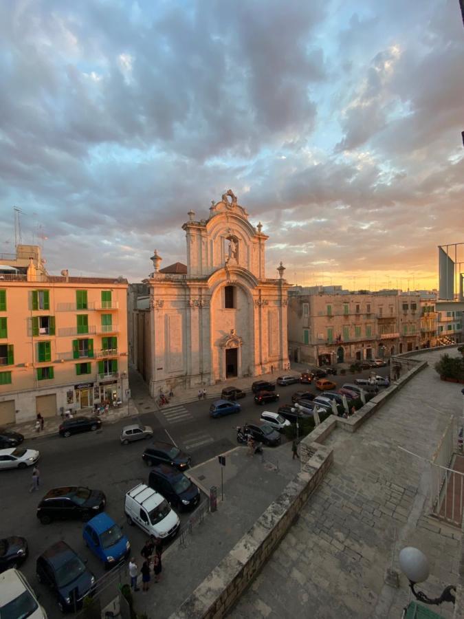 Palazzo Monna B&B มอลเฟตตา ภายนอก รูปภาพ