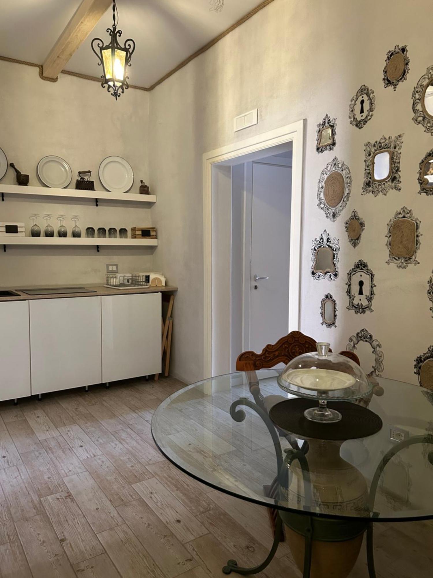 Palazzo Monna B&B มอลเฟตตา ภายนอก รูปภาพ